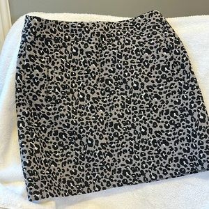 Loft Grey Black & White leopard skirt